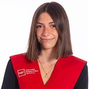 Estudiante imparte clases particulares a niños y niñas de cualquier edad